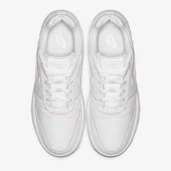 Nike Ebernon Low
Women's Shoes size 8.6. - Picture 1 of 12